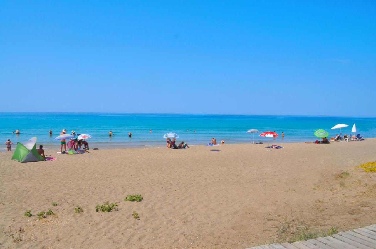 Holiday Studio Apartments Yannis On The Beach Of Agios Gordios In Corfu Luaran gambar